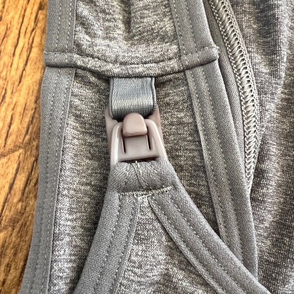 NWT Good American Seamless Clip Down Nursing Bra XS/S Heathered Grey - Picture 6 of 8